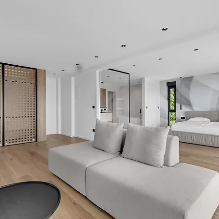 Luxury Reina, Pool, Sauna, Whirlpool * Veliko Brdo (Makarska)