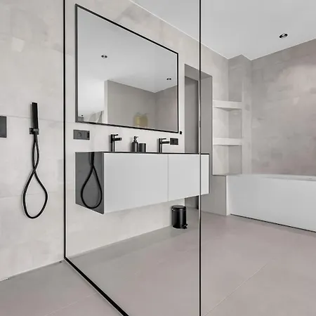 Luxury Reina, Pool, Sauna, Whirlpool Villa *