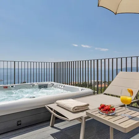 Villa Luxury Reina, Pool, Sauna, Whirlpool *