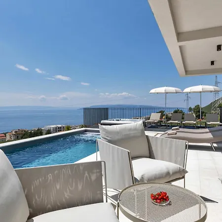 Luxury Reina, Pool, Sauna, Whirlpool Villa *