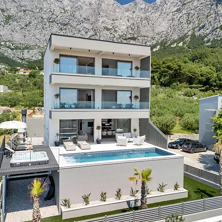 Luxury Reina, Pool, Sauna, Whirlpool
