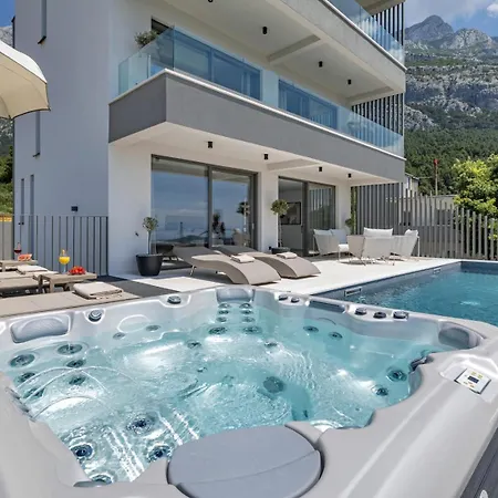 Luxury Reina, Pool, Sauna, Whirlpool * Veliko Brdo (Makarska)