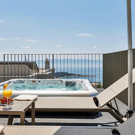 Luxury Reina, Pool, Sauna, Whirlpool Villa *
