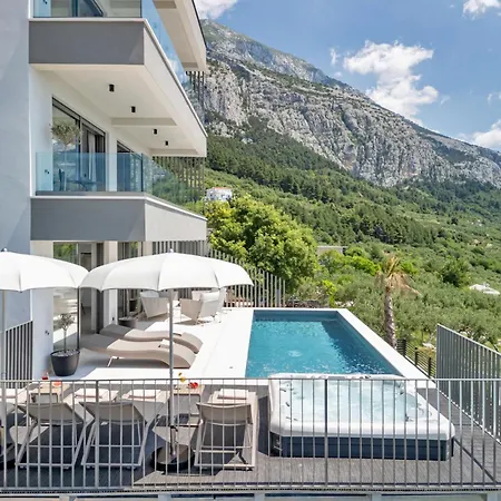 Villa Luxury Reina, Pool, Sauna, Whirlpool